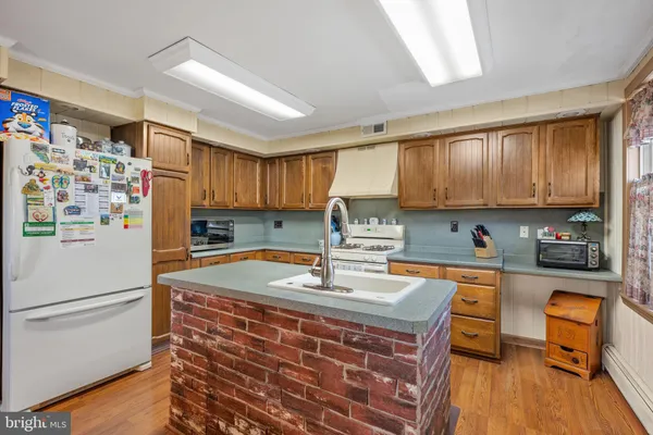 $399,900 | 48 Helen Avenue, Maple Shade, NJ 08052