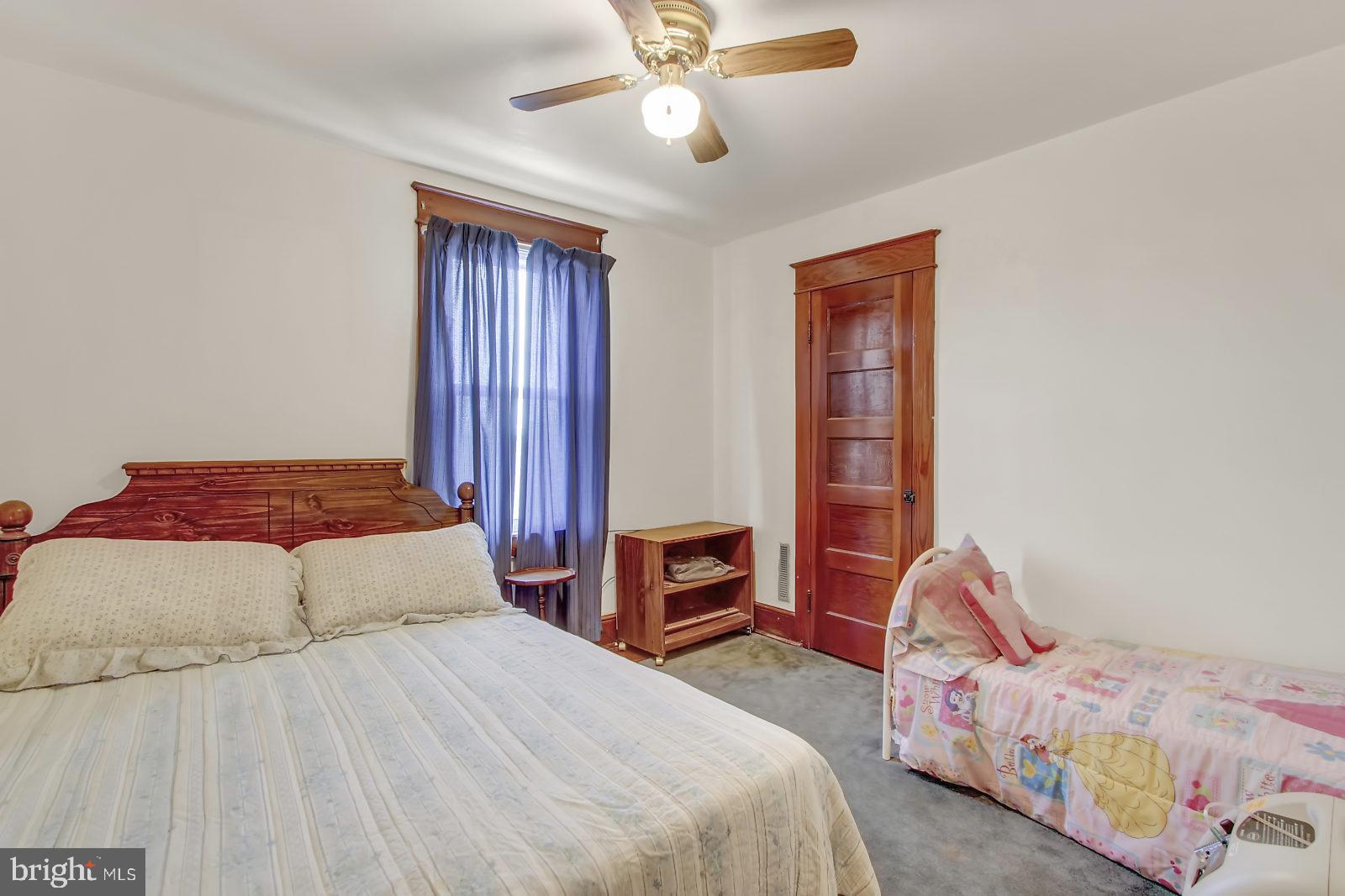 933 Baltimore Street Hanover, PA 17331 - Photo 16 of 26 Gallery Image 16