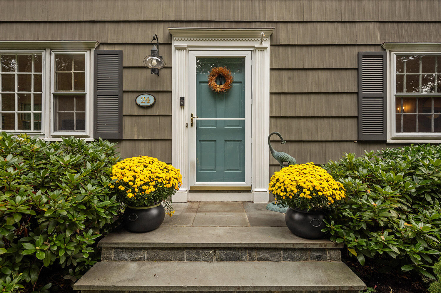 24 Salt Box Lane Darien, CT 06820 - Photo 3 of 32 a view of a outdoor space