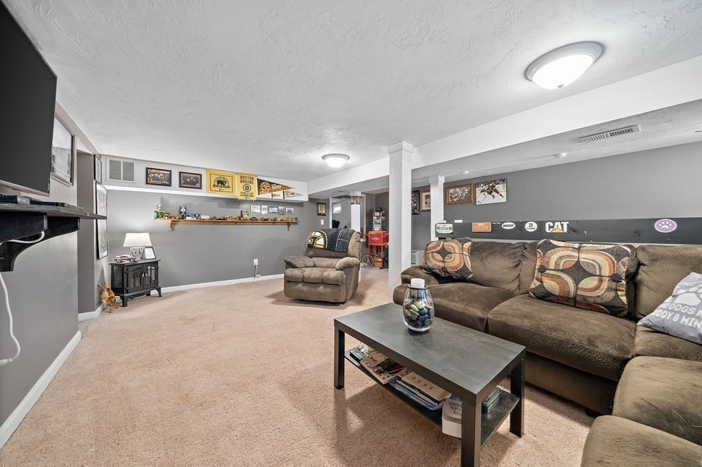 53 Suomi Road Pembroke, MA 02359 - Photo 14 of 23 Gallery Image 14