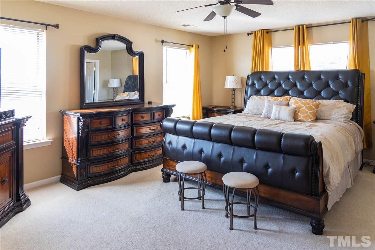 3208 Marshlane Way Raleigh, NC 27610 - Photo 13 of 25 Gallery Image 13