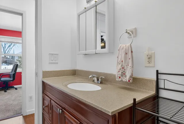 $425,000 | 8815 Marlowe Avenue, Plymouth, MI 48170