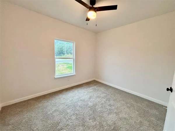 $2,400 | 5114 Stoneridge Drive, Granbury, TX 76048