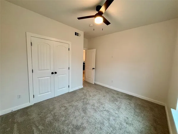 $2,400 | 5114 Stoneridge Drive, Granbury, TX 76048