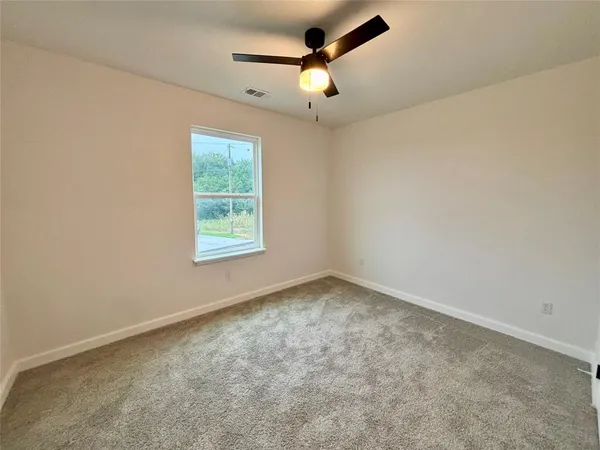 $2,400 | 5114 Stoneridge Drive, Granbury, TX 76048