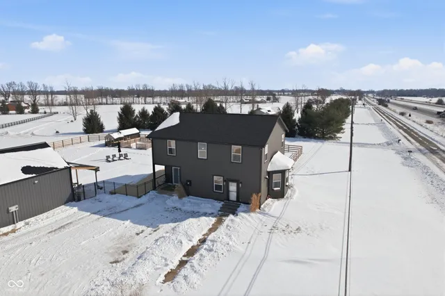 $759,900 | 6564 North Michigan Road, Fairland, IN 46126