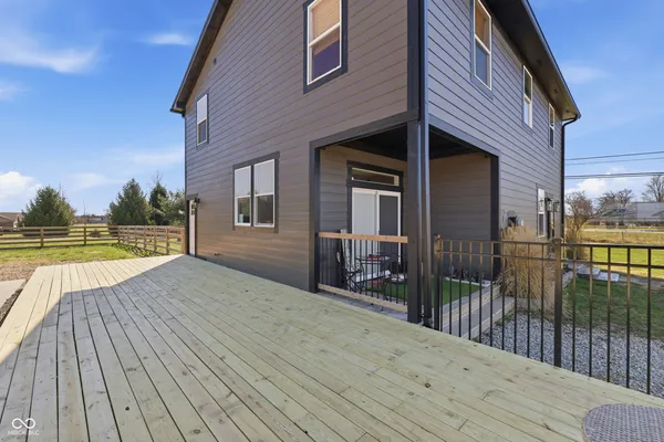 $709,900 | 6564 North Michigan Road, Fairland, IN 46126