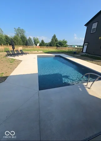 $709,900 | 6564 North Michigan Road, Fairland, IN 46126