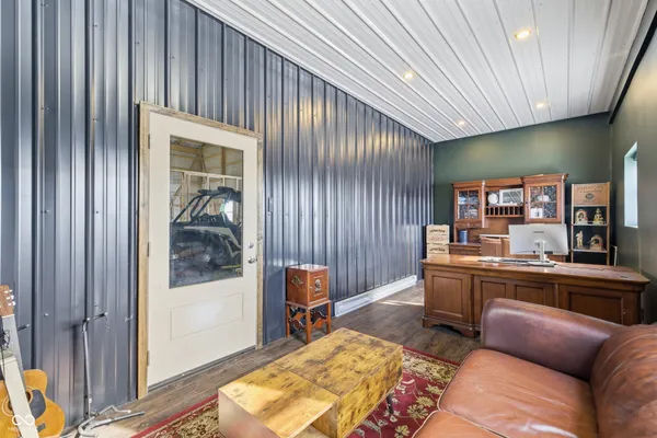 $709,900 | 6564 North Michigan Road, Fairland, IN 46126