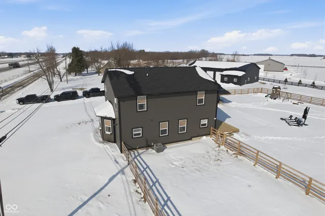 $739,900 | 6564 North Michigan Road, Fairland, IN 46126