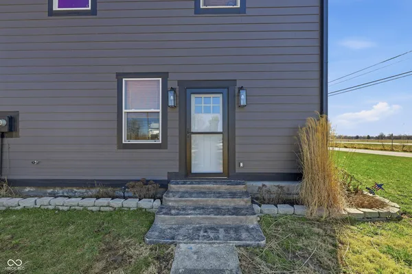 $709,900 | 6564 North Michigan Road, Fairland, IN 46126