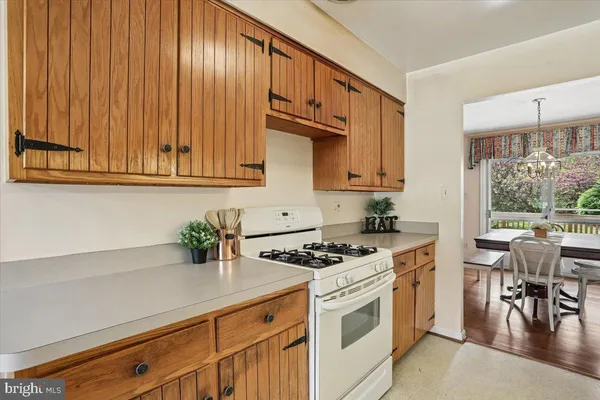$599,900 | 16725 Frontenac Terrace, Derwood, MD 20855