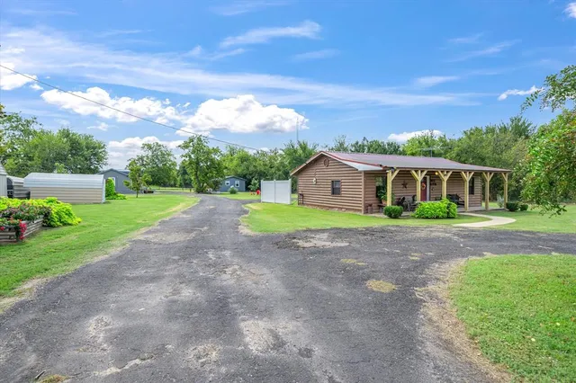 $385,000 | 3403 VZ County Road 1110, Grand Saline, TX 75140