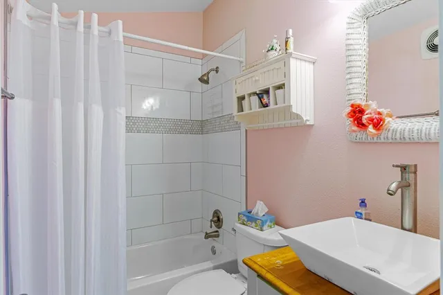 $385,000 | 3403 VZ County Road 1110, Grand Saline, TX 75140