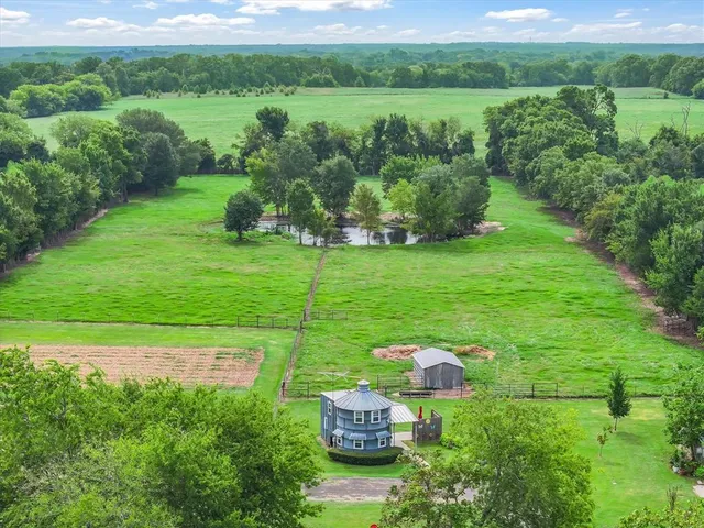 $385,000 | 3403 VZ County Road 1110, Grand Saline, TX 75140