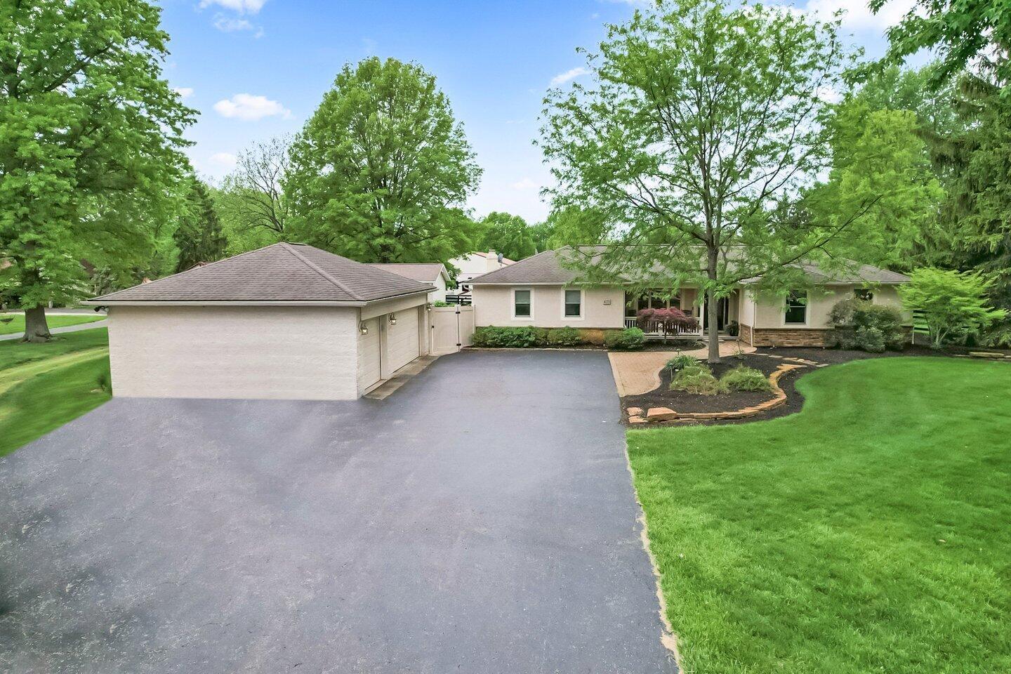 4175 North Waggoner Road Blacklick, OH 43004 - Photo 2 of 102 126-4175NorthWaggonerRoad-Blacklick-OH-4