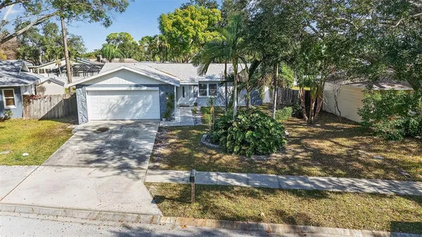 $425,000 | 7227 118th Circle, Largo, FL 33773