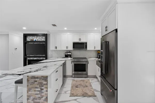 $425,000 | 7227 118th Circle, Largo, FL 33773