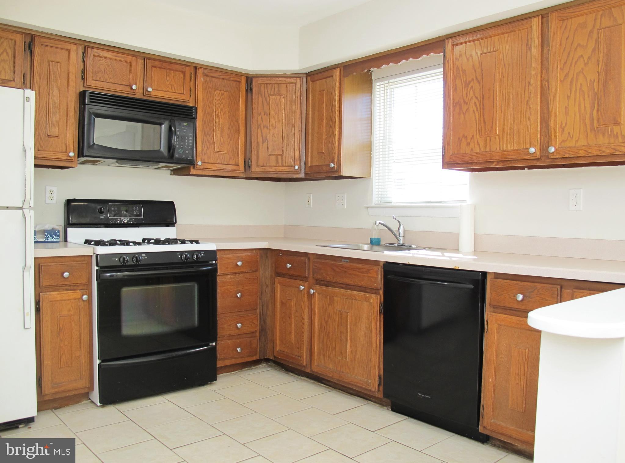 103 Charing Way Mount Laurel, NJ 08054 - Photo 9 of 24 Kitchen