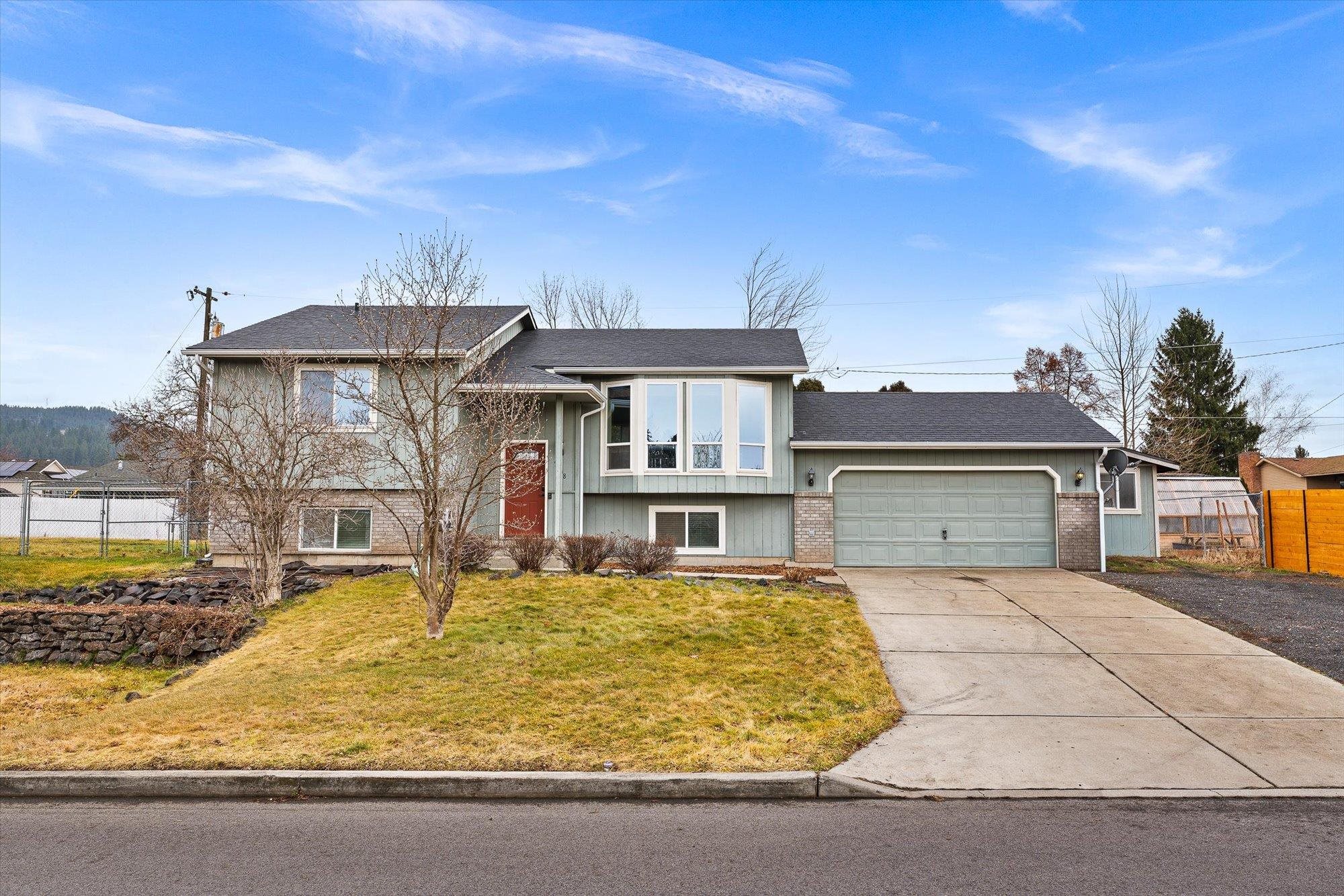 5008 North Best Road Spokane Valley, WA 99216 - Photo 2 of 35