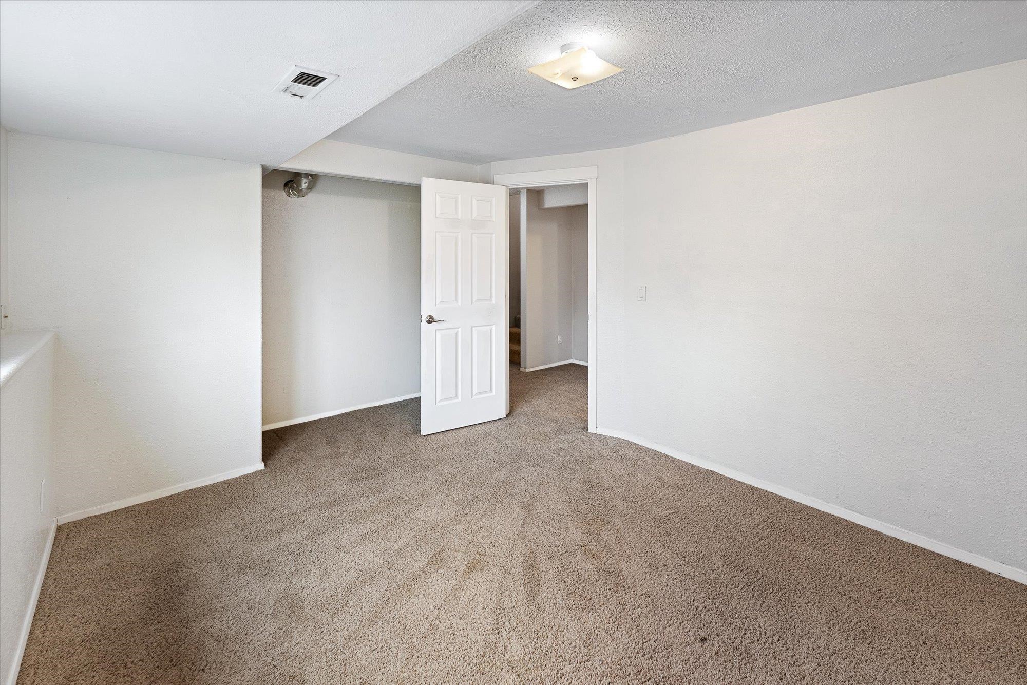 5008 North Best Road Spokane Valley, WA 99216 - Photo 24 of 35