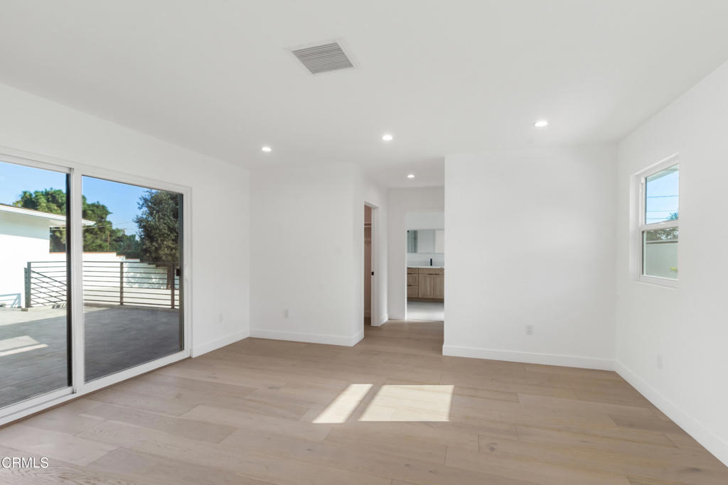 3880 Shadow Grove Road Pasadena, CA 91107 - Photo 12 of 27 IMG_9517