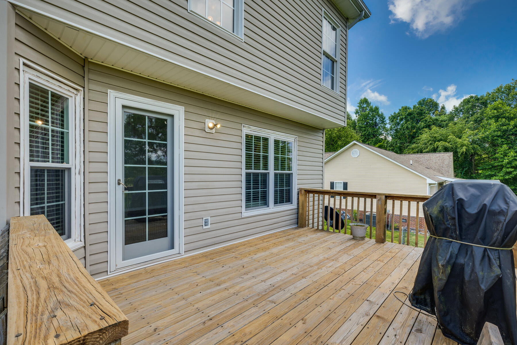 189 Eastern Star Road Kingsport, TN 37663 - Photo 17 of 56 045