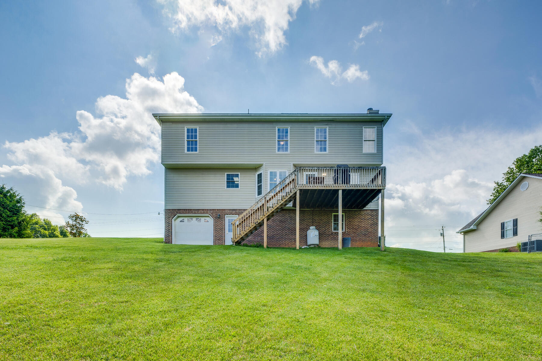 189 Eastern Star Road Kingsport, TN 37663 - Photo 53 of 56 043
