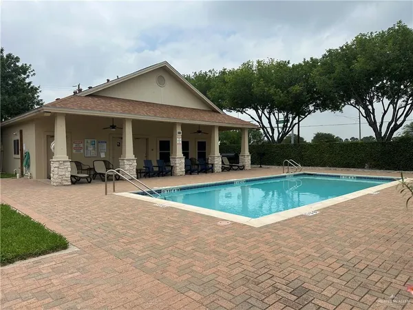 $2,600 | 818 Hill Country Road, Edinburg, TX 78539