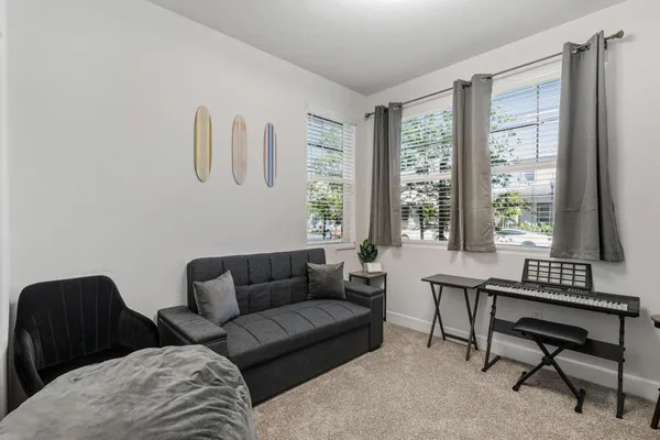 $525,000 | 398 Atlantica Drive, Madera, CA 93636