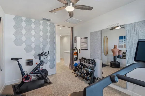 $525,000 | 398 Atlantica Drive, Madera, CA 93636