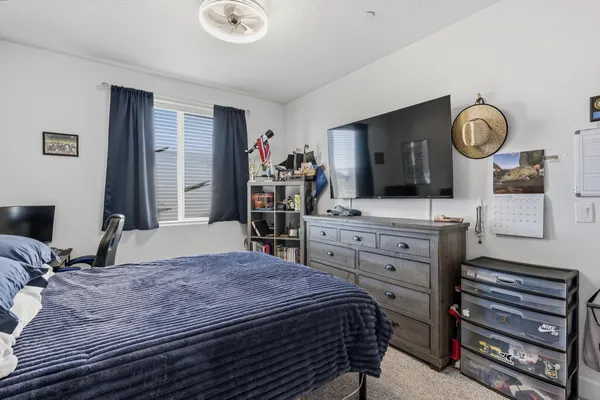 $525,000 | 398 Atlantica Drive, Madera, CA 93636