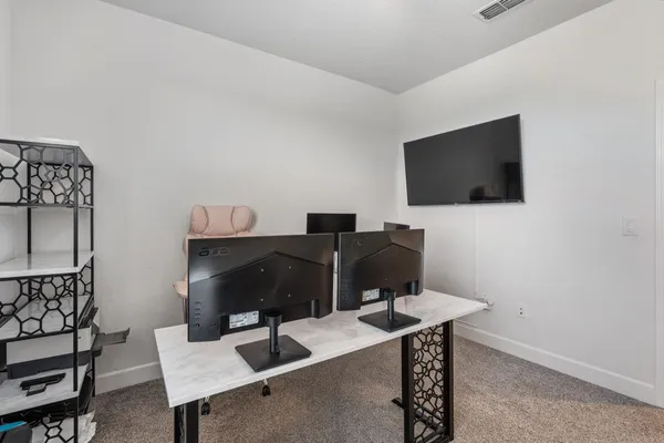 $525,000 | 398 Atlantica Drive, Madera, CA 93636