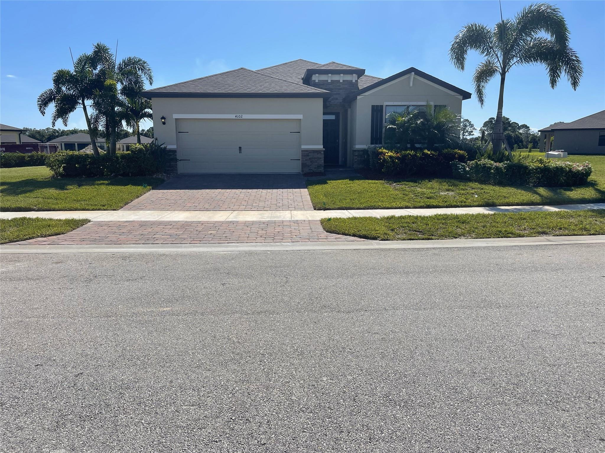 4102 Keeson Cir  