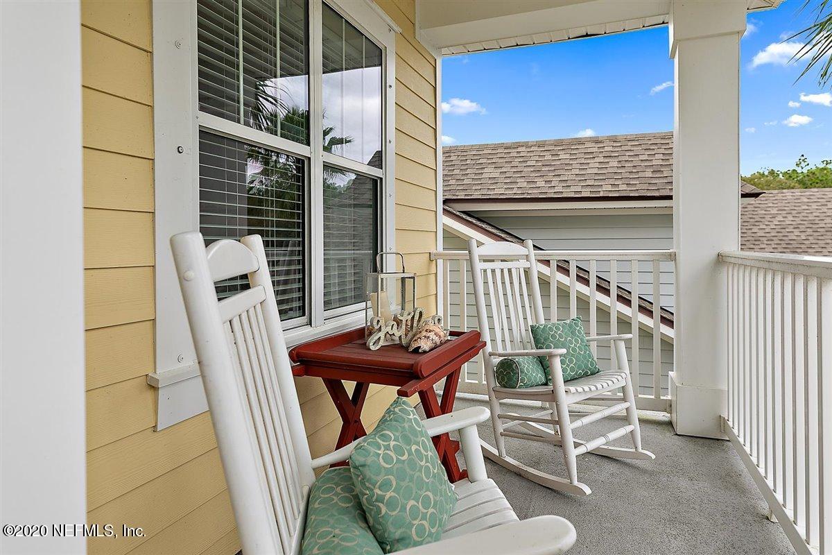 40 Pelican Pointe Road Ponte Vedra, FL 32081 - Photo 19 of 45 a balcony with table and chairs