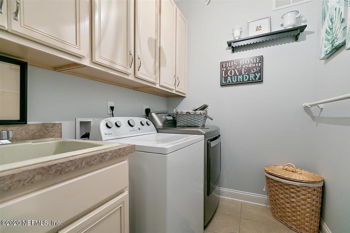 40 Pelican Pointe Road Ponte Vedra, FL 32081 - Photo 30 of 45 a utility room with dryer and washer