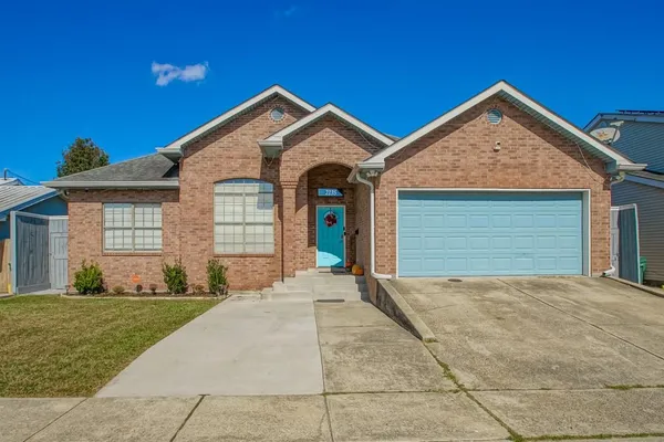 $2,800 | 2135 Deerfield Road, Terrytown, LA 70056