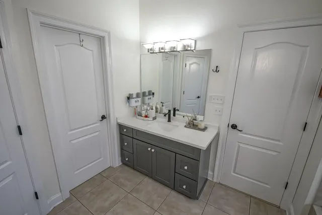 $2,250 | 2135 Deerfield Road, Terrytown, LA 70056