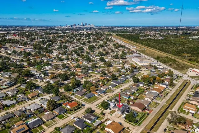 $2,250 | 2135 Deerfield Road, Terrytown, LA 70056