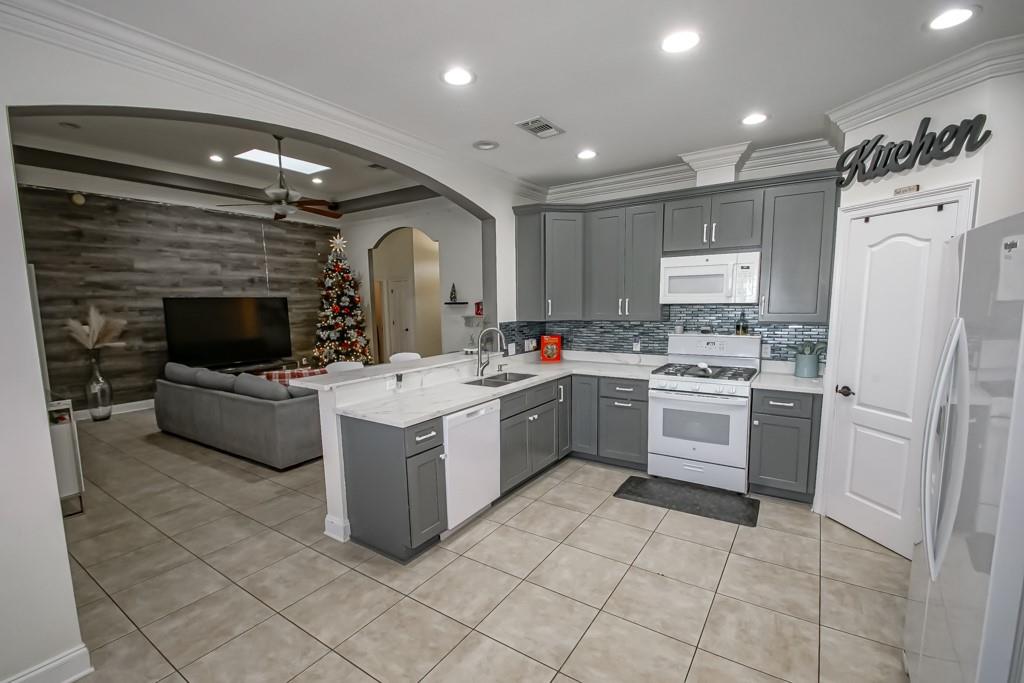 2135 Deerfield Road Terrytown, LA 70056 - Photo 9 of 34