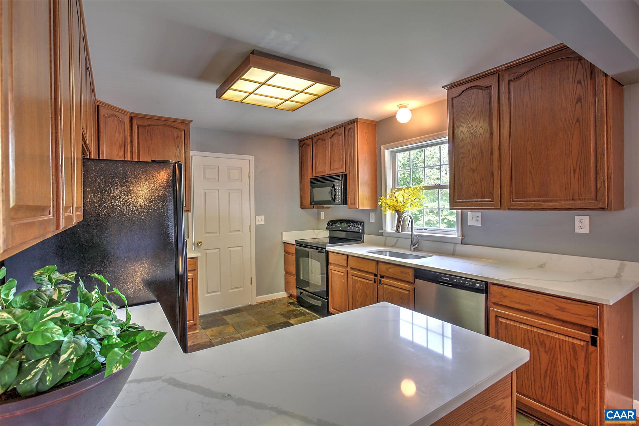 3322 Russel Run Road Locust Grove, VA 22508 - Photo 14 of 31 Gallery Image 14