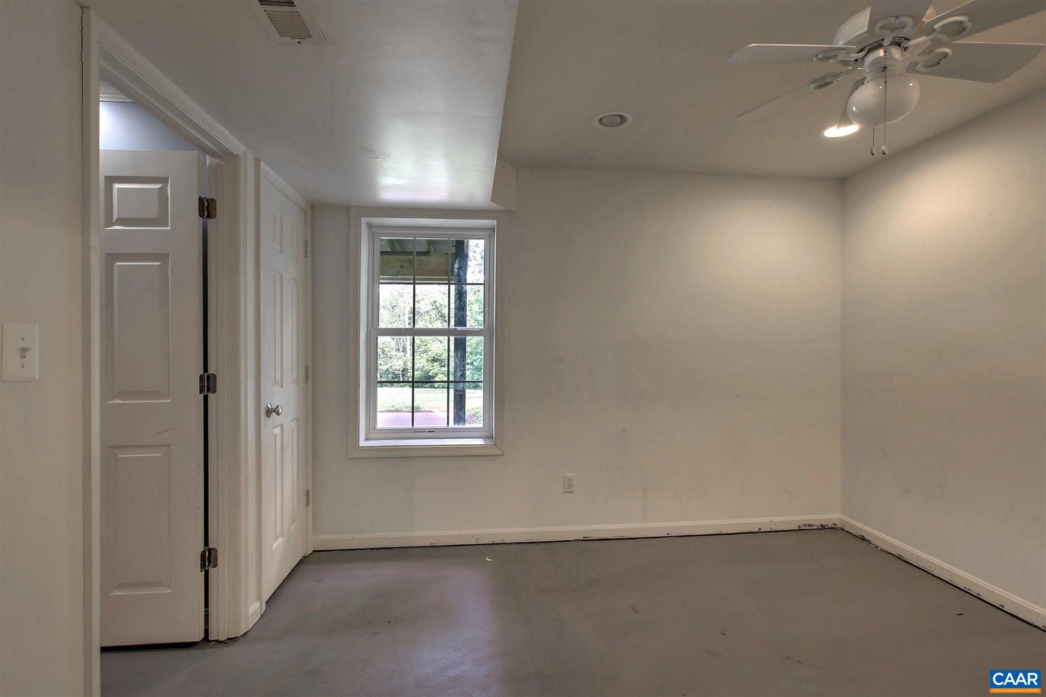 3322 Russel Run Road Locust Grove, VA 22508 - Photo 29 of 31 Gallery Image 29