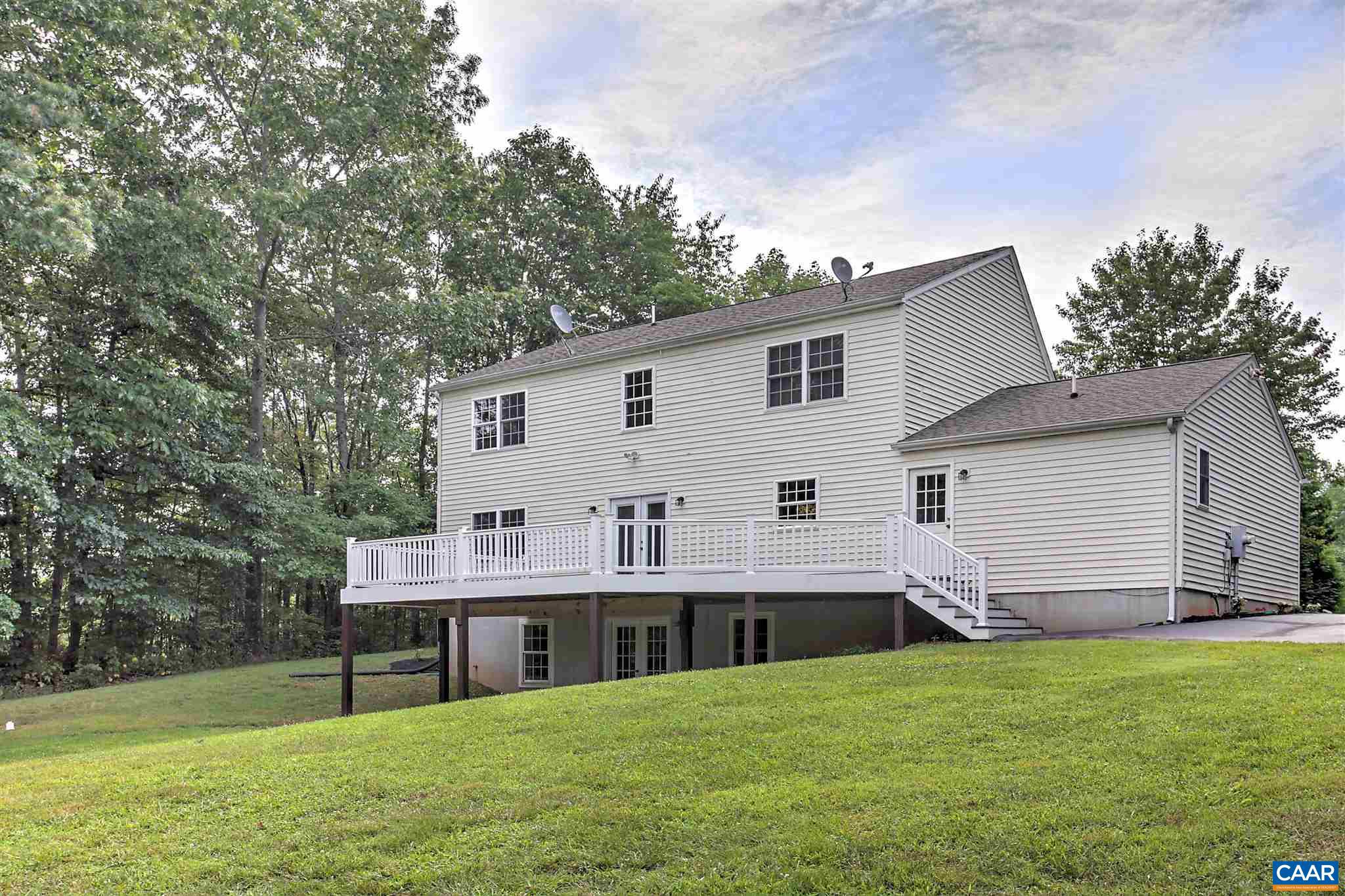 3322 Russel Run Road Locust Grove, VA 22508 - Photo 4 of 31 Gallery Image 4