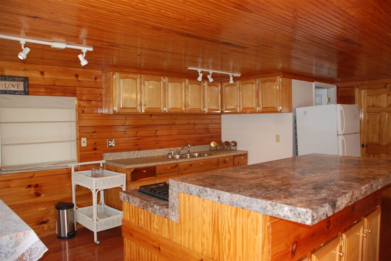 168 Edgewater Road Inman, SC 29349 - Photo 2 of 23