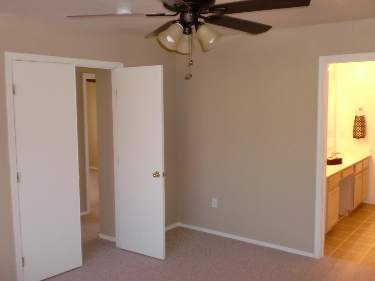 7577 West Ocotillo Road Glendale, AZ 85303 - Photo 10 of 18 Master Bed