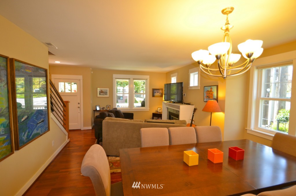 5807 55th Avenue Northeast, Unit B Seattle, WA 98105 - Photo 5 of 15