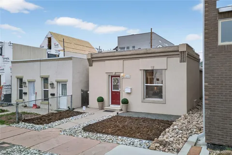 a view of a house with a outdoor space