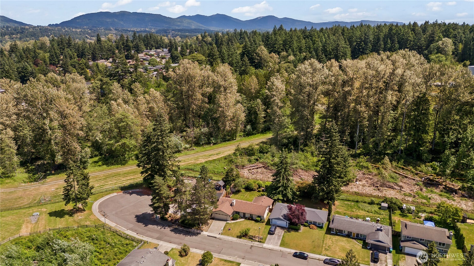 16516 133rd Place Southeast Renton, WA 98058 - Photo 32 of 35