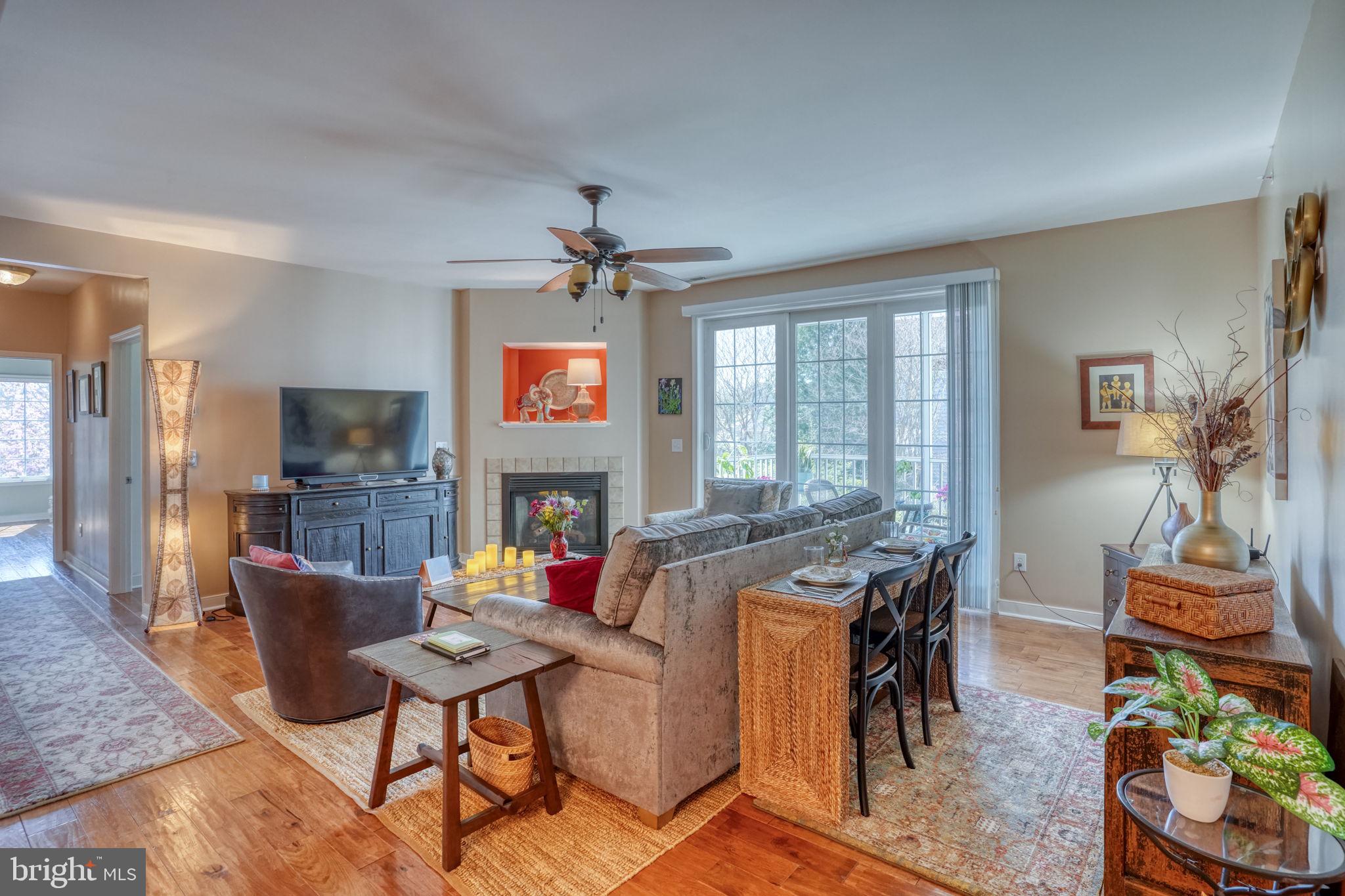 30619 Cedar Neck Road, Unit 1211 Ocean View, DE 19970 - Photo 6 of 64 Living room