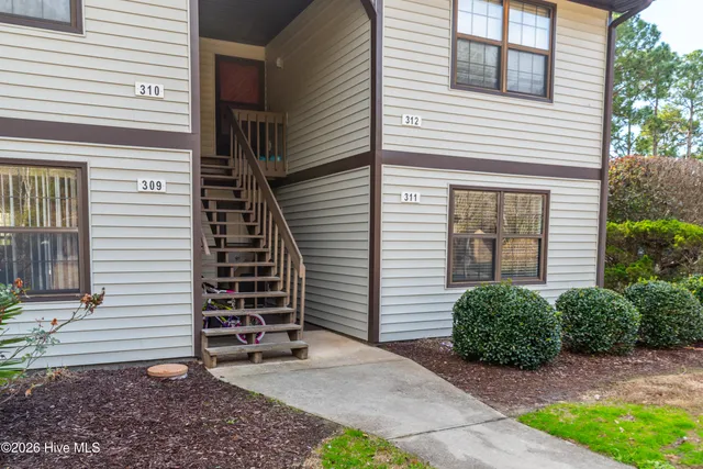 $1,500 | 311 Country Club Villa Drive, Unit 3, Shallotte, NC 28470